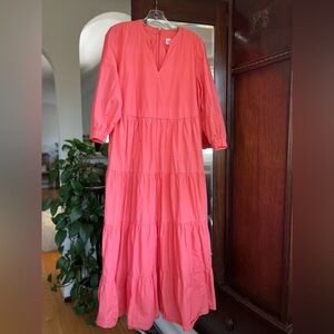 Gap Cotton Tiered Maxi Dress. EUC. Size Large Petite. Coral color.